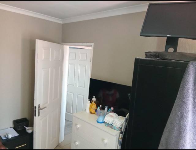2 BEDROOM TOWNHOUSE FOR SALE IN ALBEMARLE